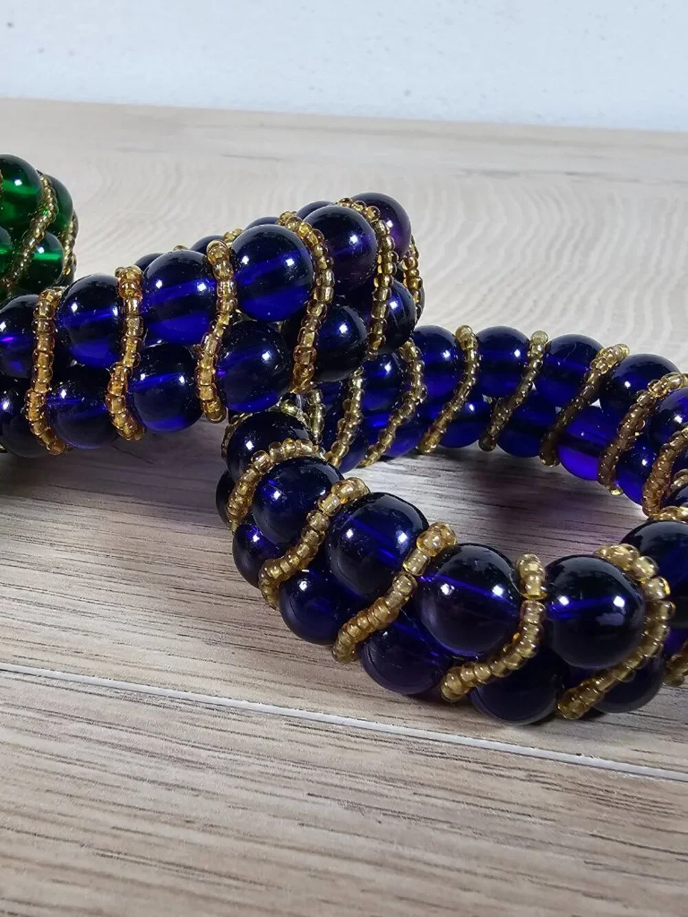 Pier 1 Beaded Napkin Rings Set of 6 Blue Green Gold Tone